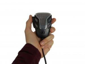 Uniden Bearcat in de hand